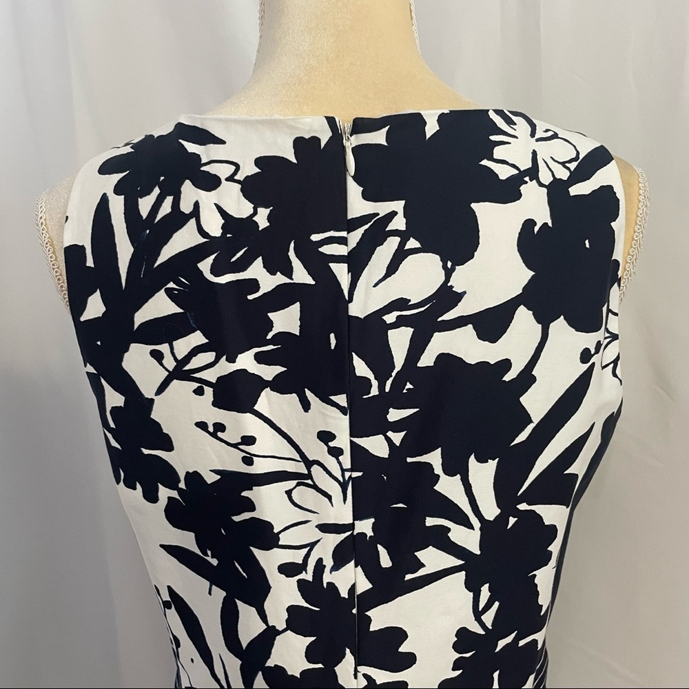 Lauren Ralph Lauren navy blue and white dress.  Size 14 - Picture 9 of 13